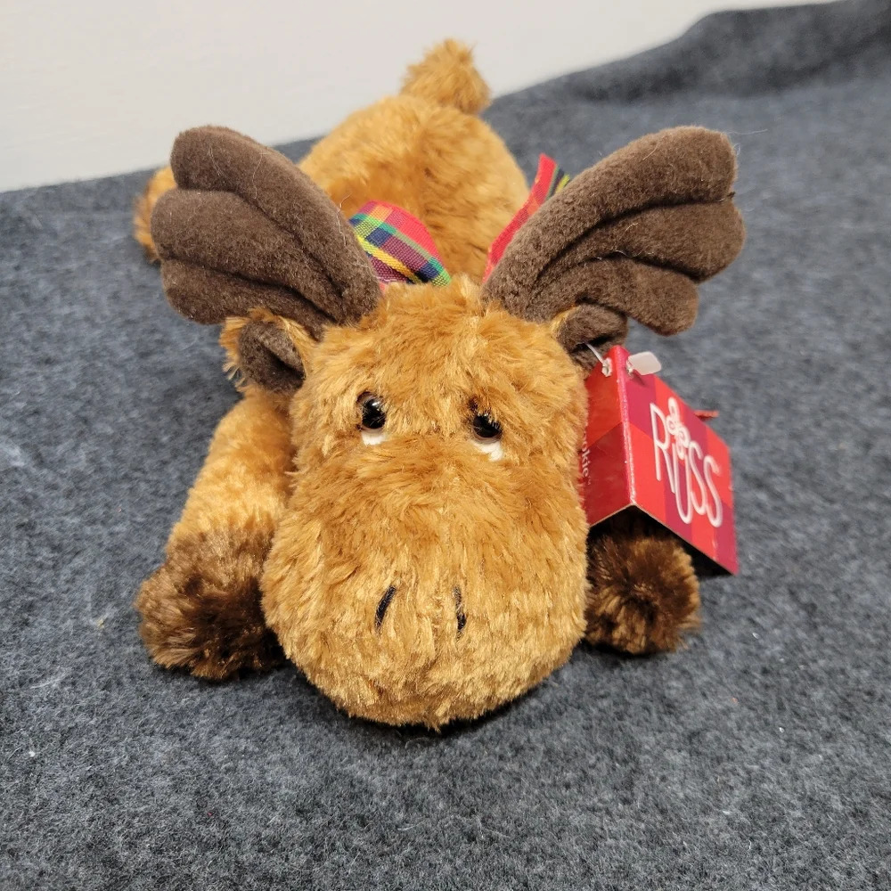 🌴3/$15🌴 Mookie the Christmas Moose 🫎  wearing plaid scarf RUSS vintage